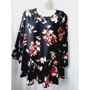 Chaus floral black sz medium blouse